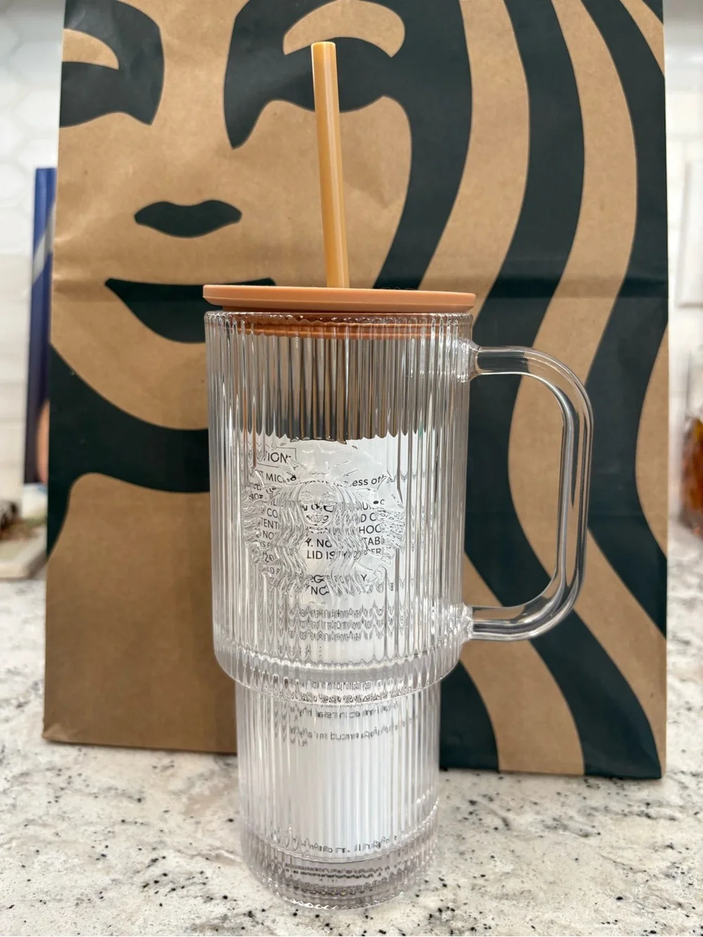 Starbucks 2026 Fall Pleated Clear Glass Handle Cold Cup Tumbler. NWT. HTF.